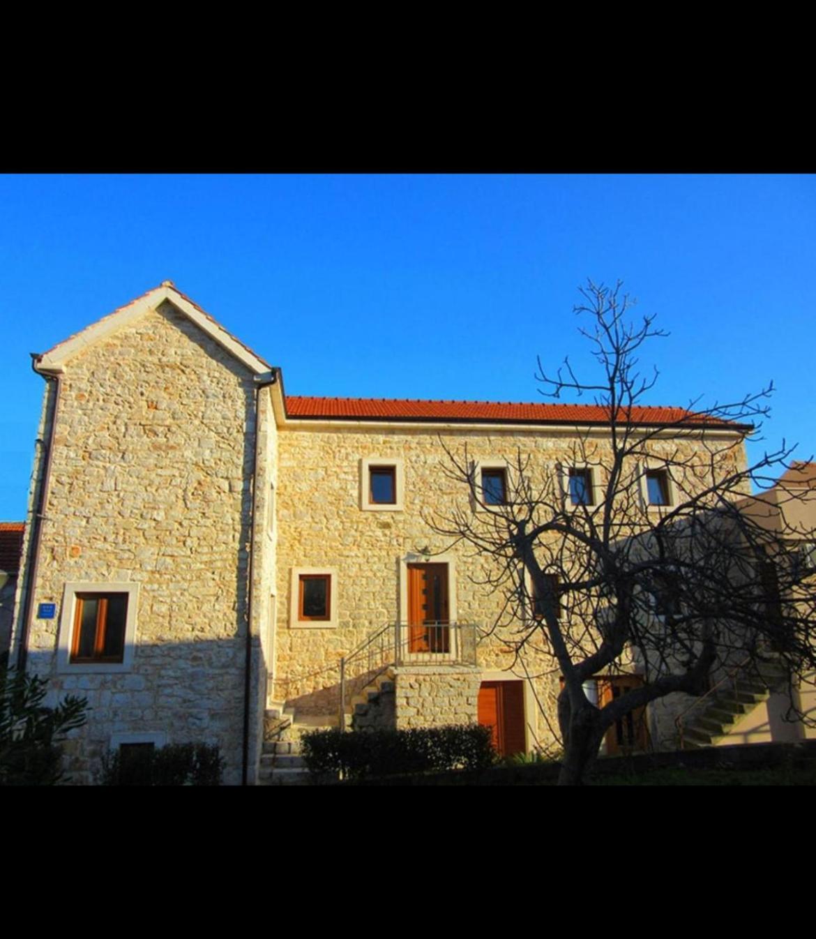 Makjanic Apartment